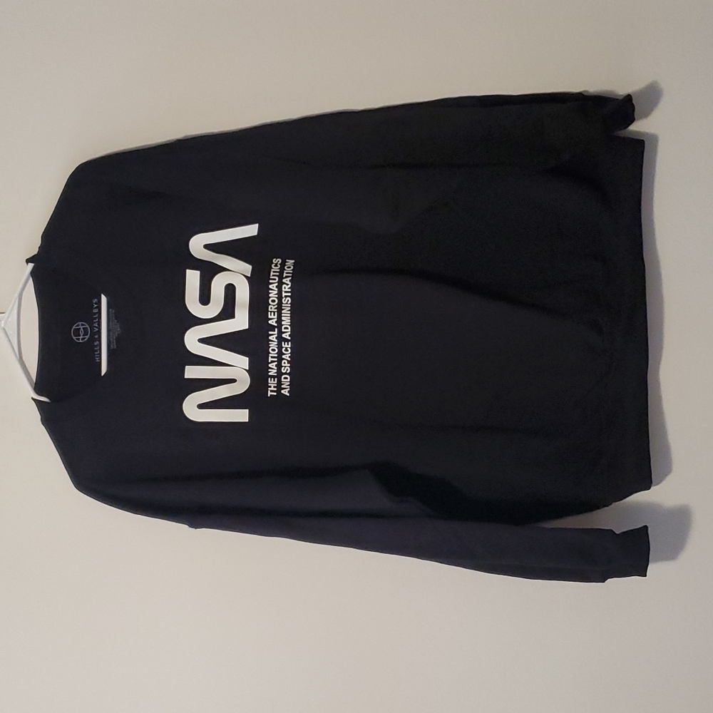 NASA crewneck sweater NWOT